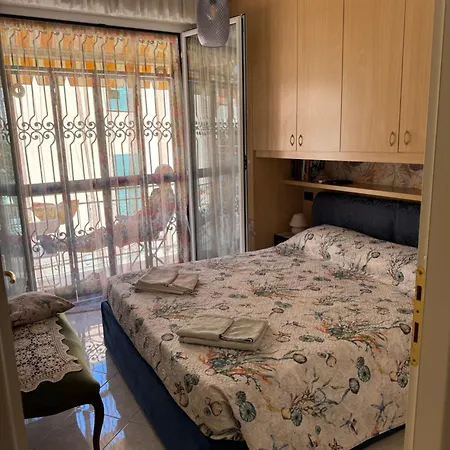 Casa Girasole Centro Σαν Ρέμο