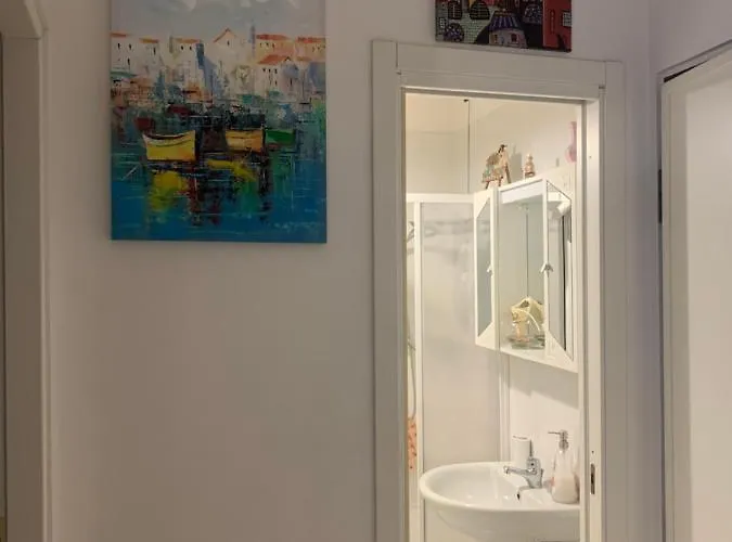 Casa Girasole Centro * San Remo