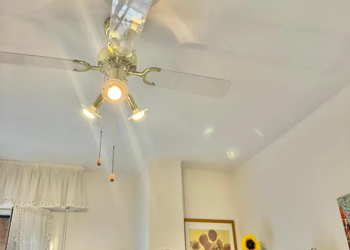 Casa Girasole Centro * San Remo