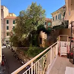 Casa Girasole Centro Apartment *