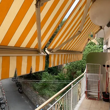 Casa Girasole Centro アパート